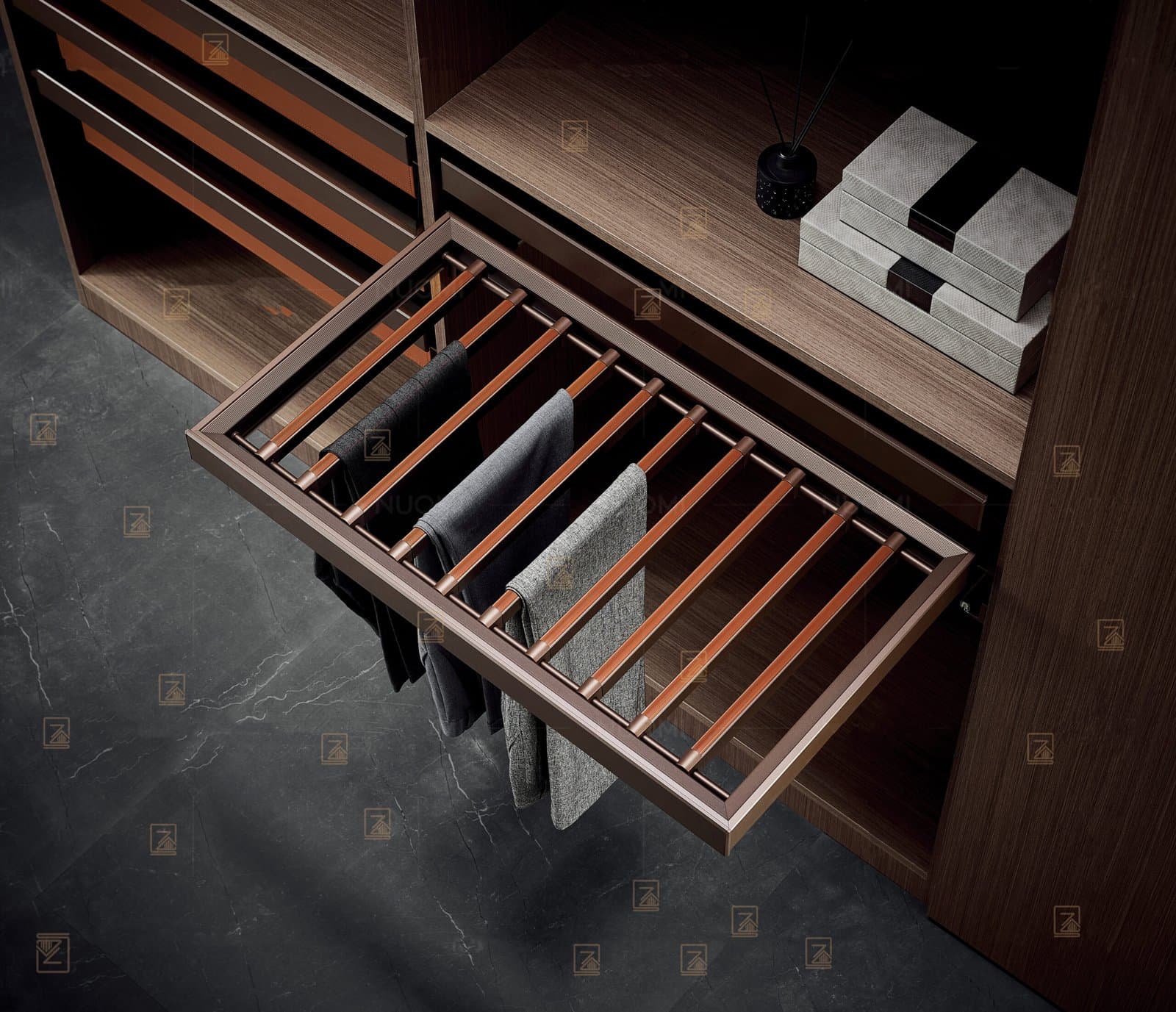 Pull-Out Trouser Rack