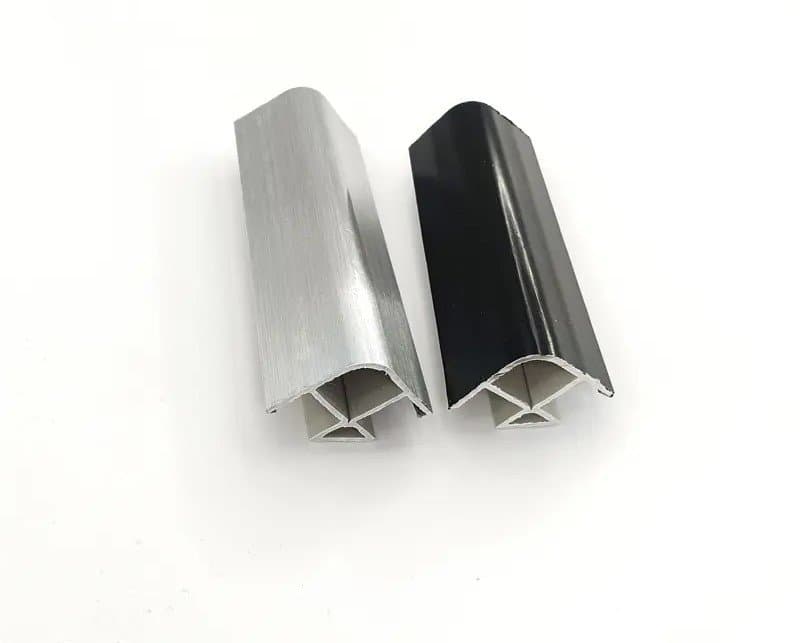 زاوية نعلة مطابخ PVC