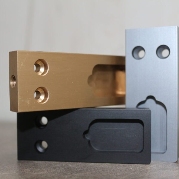 ماسورة تعليق ملابس