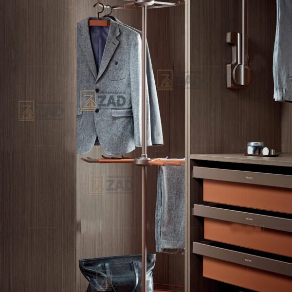 شماعة قابلة للدوران